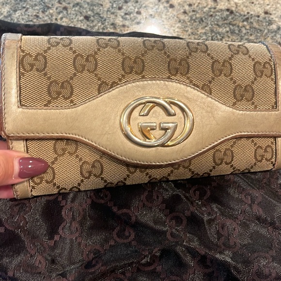 Gucci Beige and Brown Wallet - Picture 7 of 9